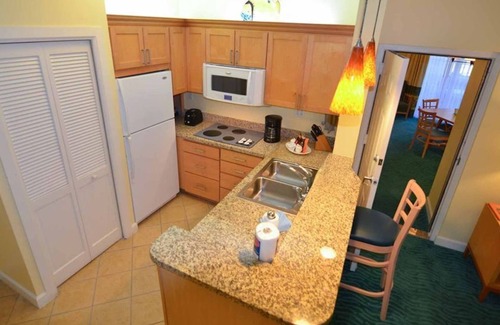 Paradise Island Complejo | Atlantis Harborside 2 Bedroom Lockoff-Includes 8 Atlantis wristbands
