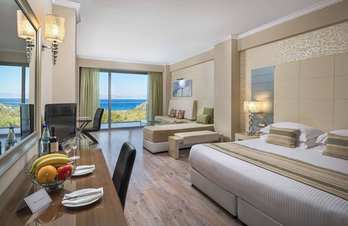 Petaloudes Complejo | Atrium Platinum Luxury Resort Hotel & Spa