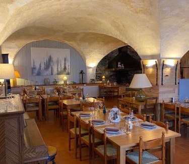 Auris Hotel | Auberge De La Forêt - Hôtel