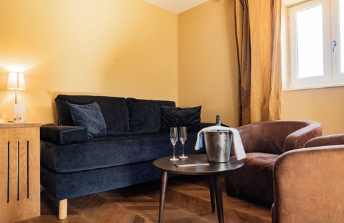 Marcoles Hotel | Auberge de la Tour