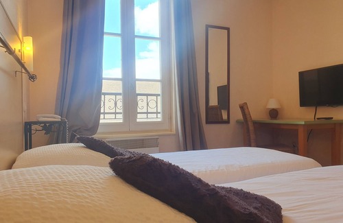 Excideuil Hotel | Auberge du Fin chapon