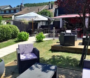 Les Hautes-Rivieres Hotel | Auberge en Ardenne