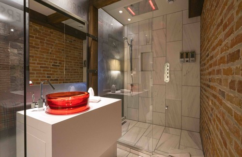 Old Quebec Hotel | Auberge Place d'Armes