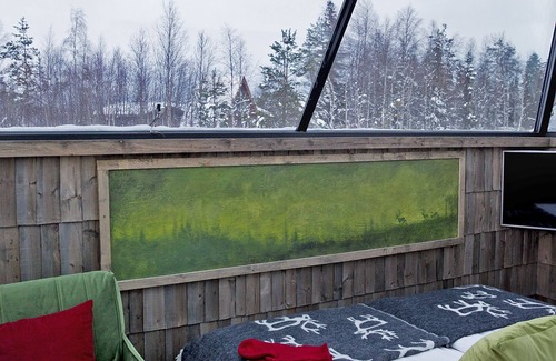 Koengaes Hotel | Aurora Pyramid Glass Igloos