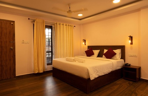 Thekkady Hotel | Avadale Thekkady - Stag Groups Not Allowed