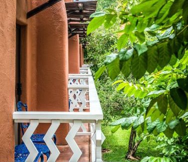 Livingstone Hotel | Avani Victoria Falls Resort