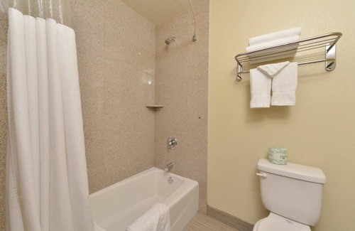 Downtown Hotel | Avenue Inn Downtown San Luis Obispo