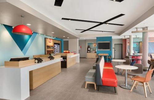 Fort Lauderdale Hotel | avid hotel - Ft Lauderdale Airport - Cruise by IHG