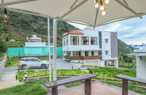 Kodaikanal Villa | AVJ Nest