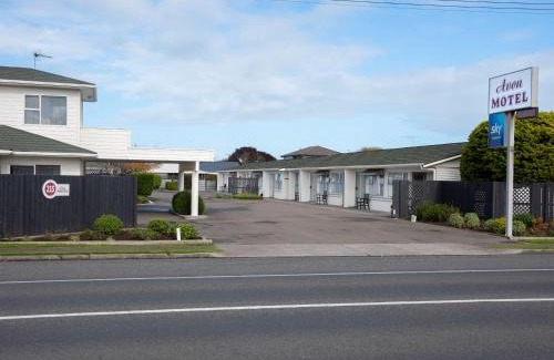 Hawera Hotel | Avon Motel