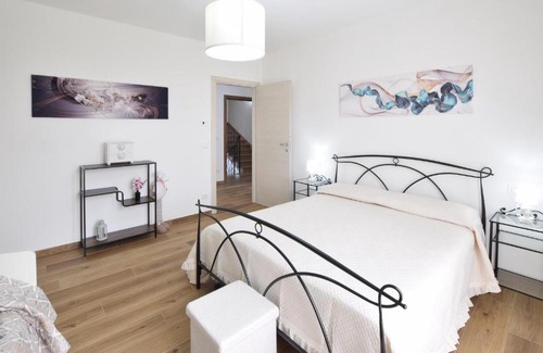 Marciano della Chiana Casa | Awesome Home In Marciano Della Chiana