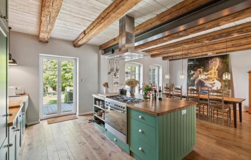 Temnitzquell Casa | Awesome Home In Netzeband With Sauna