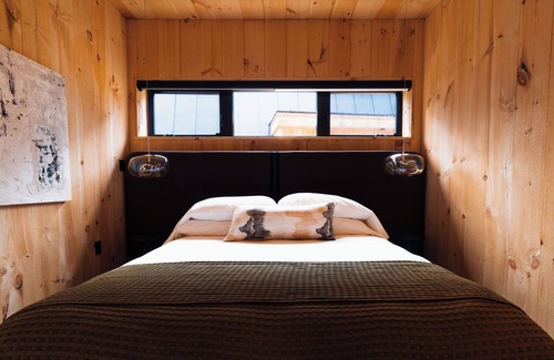 Stowe Area Hotel | AWOL Stowe