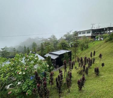 Bundu Tuhan Cabina | Ayana Holiday Resort