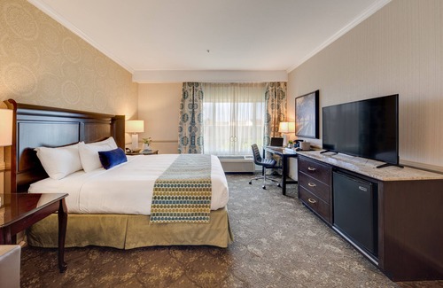 Corona Hotel | Ayres Hotel Corona – Riverside