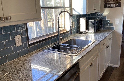 Graford Casa | Azul Casa del Lago: Getaway to Possum Kingdom Lake on the Water