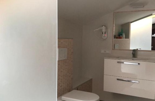 Albate Cama Y Desayuno | B&B "al Pesce Vela"