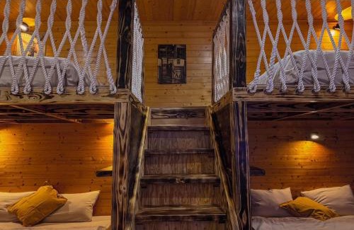White Sand Beach Casa | B&B American Style cabin 5 minutes from the sea