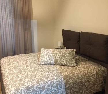 Corbara Cama Y Desayuno | B & B Evergreen