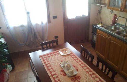 Sinnai Cama Y Desayuno | B&B Gli Archi