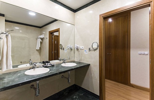 San Sebastián de los Reyes Hotel | B&B Hotel Madrid Aeropuerto T4