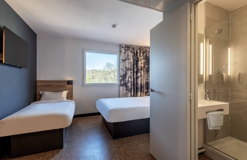 Landerneau Hotel | B&B HOTEL Landerneau Bois Noir