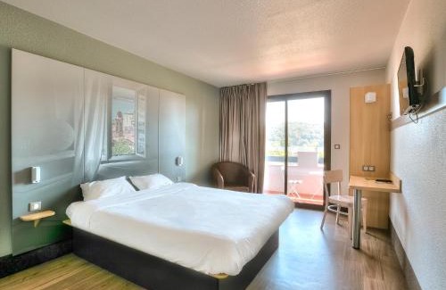 Villeneuve-Loubet Hotel | B&B HOTEL Villeneuve Loubet Village