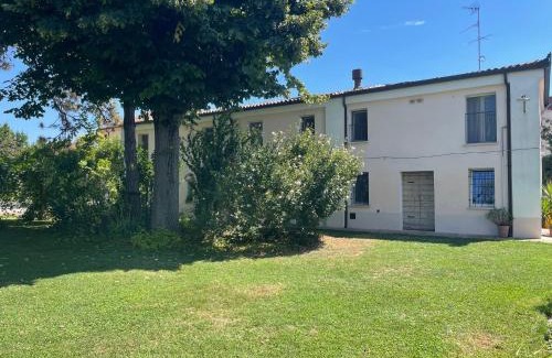 Melara Cama Y Desayuno | B&B Il Giardino