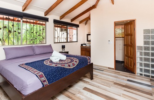 Playa Matapalo Cama Y Desayuno | B&B Jardin de los Monos