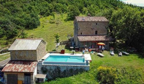 Castel del Rio Cama Y Desayuno | b&b LATORDICELLA