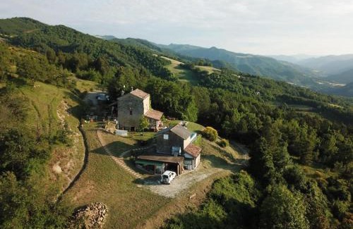 Castel del Rio Cama Y Desayuno | b&b LATORDICELLA