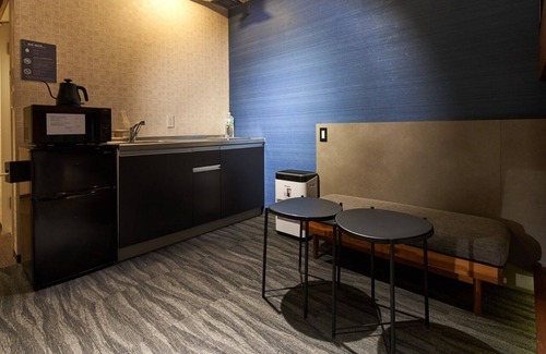 Naha City Centre Apartamento | B/C HOTEL NAHA Hotel with rental car