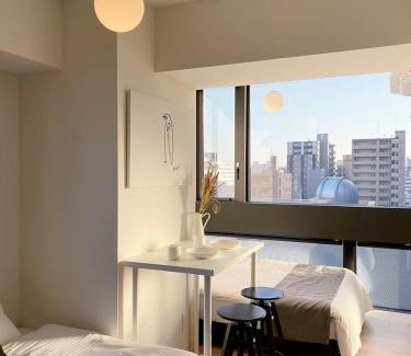 Hiroshima City Centre Apartamento | b hotel Nekoyard - Convenient Studio, Walk to Peace Park & Shops