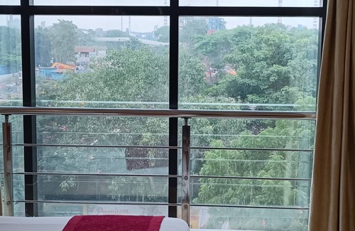 Bistupur Hotel | B.S.Park Plaza