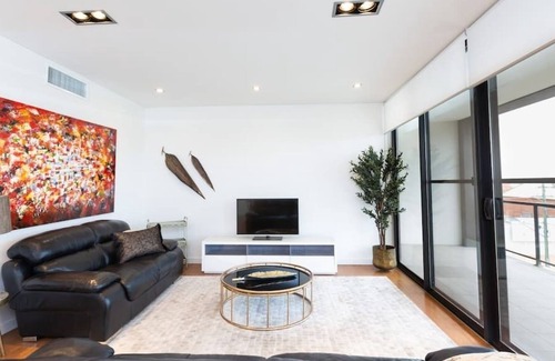 Turvey Park Apartamento | B1/302-1 Flinders St · Stylish Inner City Penthouse Apartment