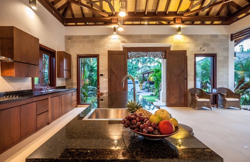 Krabi Villa | Baan Pinya Balinese Style Aonang Pool Villa