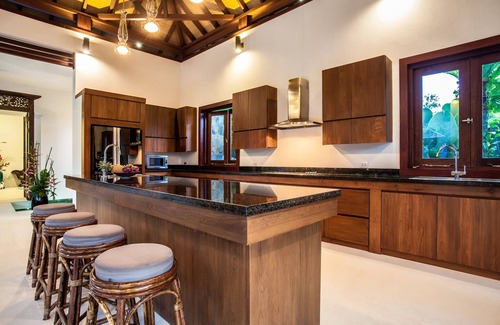 Krabi Villa | Baan Pinya Balinese Style Aonang Pool Villa