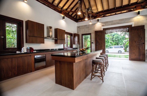 Krabi Villa | Baan Pinya Balinese Style Aonang Pool Villa