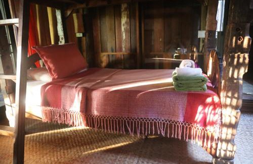 Old City Villa | BaanBooLoo Village