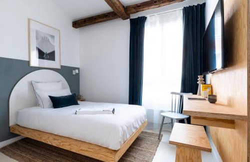 18th Arrondissement Hotel | Baba Hotel