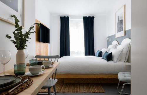 18th Arrondissement Hotel | Baba Hotel