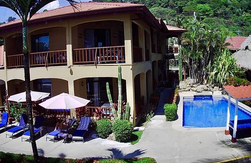 Playa Hermosa Casa | Bachelor Party Beachfront Rental 13 bedrooms