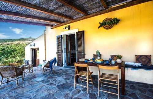 Sassari Apartamento | Baddi Di La Predda - Happy Rentals