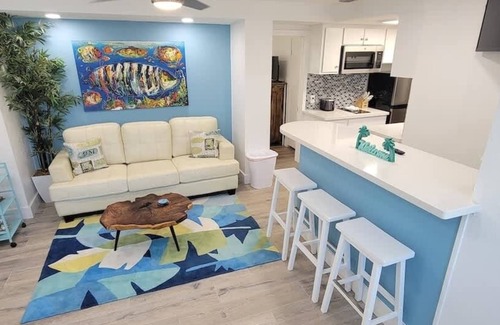 South Padre Island Casa | Bahama Mama House 4 Bedroom Home by RedAwning