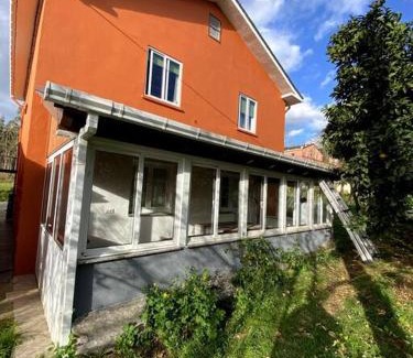 Figueras (Castropol) Apartamento | Bajo apartamentos Casa Paquita