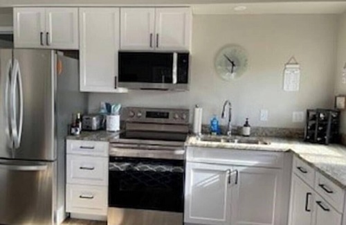 West Hazel Dell Casa | Bakers Jr. Bungalow