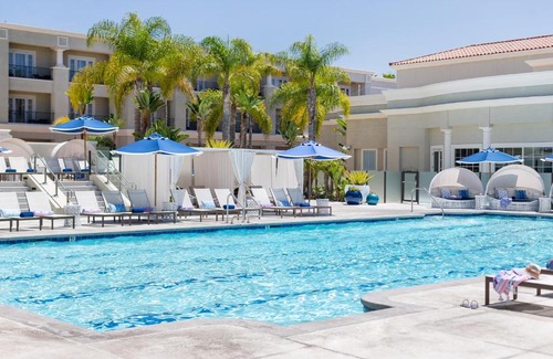 Newport Beach Hotel | Balboa Bay Resort