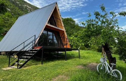 Ambrolauri Otro | Bali Glamping