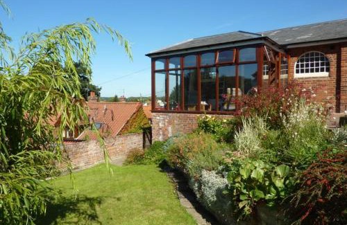 Beccles Casa | Ballygate Stable