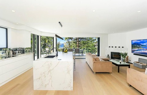 Mosman Villa | Balmoral Beach Luxury (new)- Grand Villa